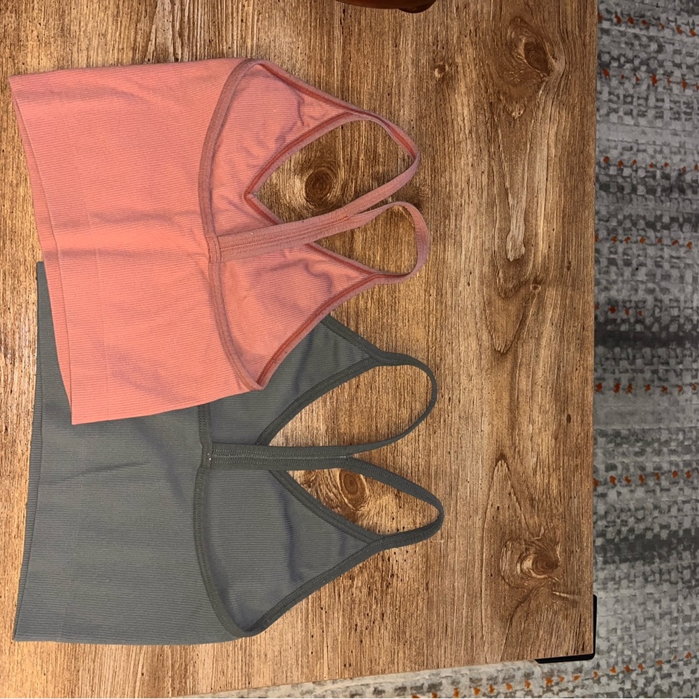 Set ribbed V tanks - Picture 2 of 2